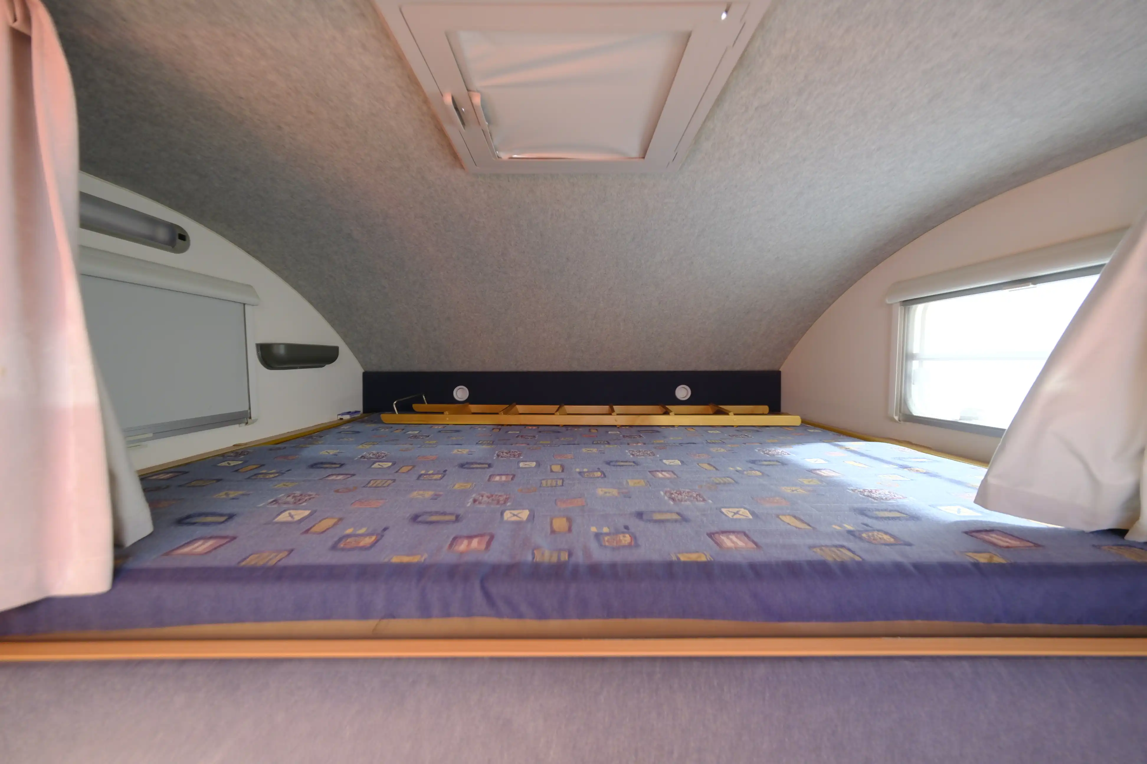 KNAUS Sun Traveller 658 LG - Ansicht 10